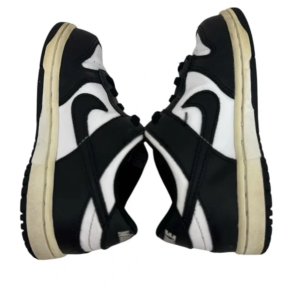 Nike Kids Black and White Sneakers - Picture 6 of 10